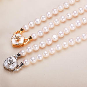 Collar de Perlas de Agua Dulce Elegante al por Mayor de Zhuji con Cierre de Rosa, Simple y Elegante para Mamá o Suegra - Product Image 4