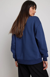 Sudadera Oversize Lisa para Mujer, 100% Algodón, con Logo Personalizado, Venta al por Mayor, Estilo Urbano, Sudadera con Cuello Redondo para Mujer - Product Image 2