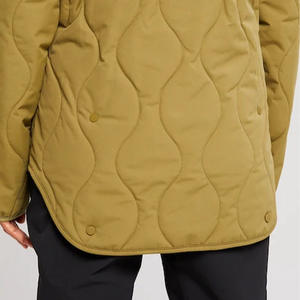 Blousons matelassés ultra chauds et élégants pour hommes avec capuche, garnissage en duvet, pour la saison hivernale, en toile personnalisable - Product Image 4