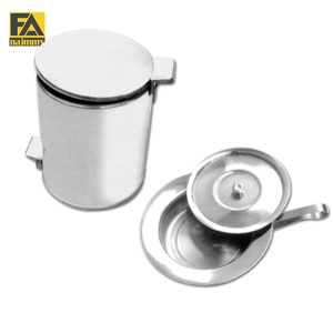 Poubelle en acier inoxydable personnalisée à prix de gros, alimentation manuelle, pour salle chirurgicale, instruments de haute qualité - Product Image 3