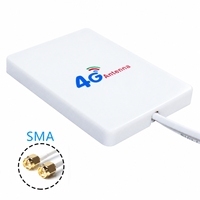 Antenne panneau 4G LTE 680-2700 MHz avec câble externe et options de connecteurs pour routeurs et passerelles cellulaires