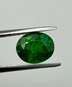 Pierre précieuse naturelle de tsavorite grenat, taille ovale, vert vif, 2,15 carats, pour collectionneur de bijoux - Product Image 4