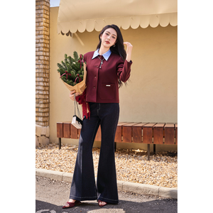 Blazer Elegante Borgoña de Manga Larga para Mujer con Cuello de Contraste Desmontable, Corte Regular, de un Solo Botón SELENE - Product Image 1
