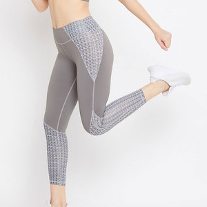Leggings de Yoga de Cintura Alta con Estampado Geométrico, Largo hasta la Pantorrilla, Spandex y Poliéster, Elásticos en Cuatro Direcciones, Diseño con Costuras en Contraste - Product Image 6