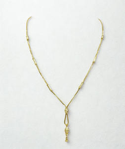 Collar de Oro Amarillo con Detalles Texturizados y Colgante en Forma de Gota, Joyería Fina Minimalista y Sofisticada para Mujer - Product Image 2