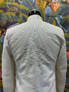 Sherwani para Hombre con Patrón de Escudo Mandala, Sin Arrugas, Festivo, para Boda, Base de Seda Vergo Premium, Color Marfil Tonal con Cuentas, Atuendo Tradicional - Product Image 2