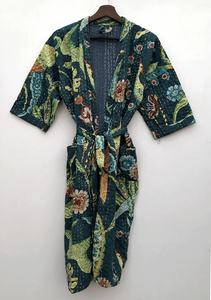 Recién llegado, chaqueta Kantha de algodón, Abrigo acolchado, chaqueta Kantha, abrigo hecho a mano, tela de algodón, chaqueta Kimono para mujer - Product Image 2