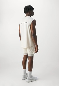 High Quality Double <b>Layer</b> Shorts Breathable Running Training Gym Shorts Professional Supplier - Product Image 3