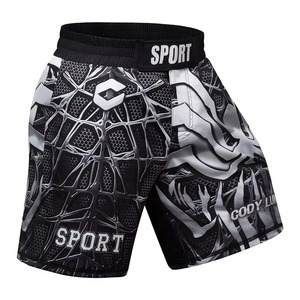 Shorts MMA professionnels pour hommes, logo personnalisé sur le devant, polyester sublimé, séchage rapide, vêtements de sport pour la salle de sport, l'entraînement et les combats - Product Image 2