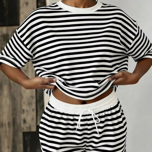 2026 New Arrival Cotton Ladies <b>Twin</b> <b>Set</b> For Girls OEM Service Women Clothing Summer Casual Wear 2 Piece <b>Twin</b> Wholesale Price - Product Image 1