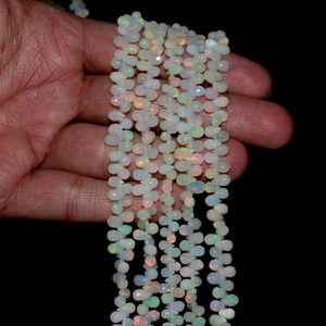 Cuentas de ópalo Welo etíope blanco natural facetadas en forma de lágrima, hilo de cuentas de ópalo sueltas para la fabricación de joyas al por mayor. - Product Image 1