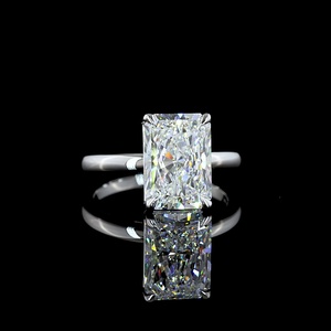 Bague de fiançailles solitaire en or blanc 14 carats avec diamant de laboratoire certifié IGI 4 carats taille radiant, bijou de luxe pour mariage - Product Image 1