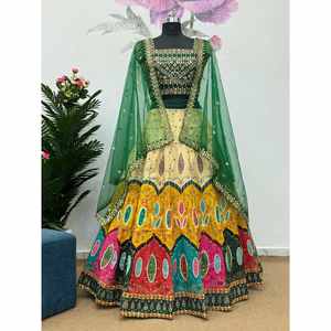 DISEÑADOR MONA SILK DIGITAL PRINT CON TRABAJO A MANO LEHENGA CHOLI CON DUPATTA MULTI - Product Image 3