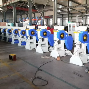 Máquina Punzonadora, Cortadora y Entalladora Hidráulica Industrial de Servicio Pesado 14B para Trabajos en Hierro, Equipo de Fabricación de Metal de 36-120 Toneladas - Product Image 6