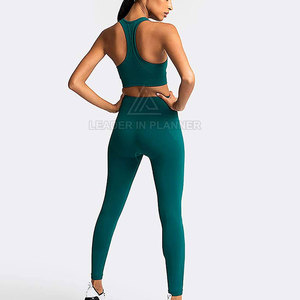 ชุดโยคะผู้หญิงดีไซน์พิเศษ ผลิตในปากีสถาน สำหรับใช้งานกลางแจ้ง ทำจากโพลีเอสเตอร์ - Product Image 3