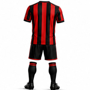 Tenue de football performante avec technologie de tissu à séchage rapide, coutures renforcées, design athlétique moderne et logo d'équipe personnalisé - Product Image 2