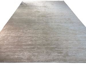 Ivory Dune Silk Rug – Soft Handcrafted Luxury Area Rug - Product Image 3