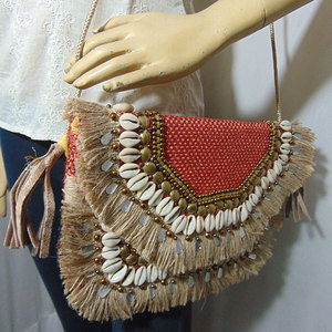 Bolso de Mano Tipo Clutch Bohemio, Hecho a Mano, de Inspiración Tribal Boho Gypsy Étnica Banjara, Estilo Vintage Indio, para Mujer, con Detalles Tradicionales - Product Image 5
