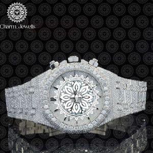 Montre de luxe pour homme Charm Jewells en acier inoxydable, boîtier de 40 mm, mouvement mécanique, accents de diamants, bracelet en cuir, étanche 10 bars - Product Image 1
