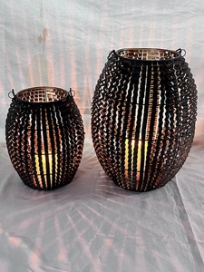 Lanterne suspendue en fer faite à la main, porte-bougie, design tressé noir, résistante à la chaleur, décoration d'intérieur, décoration Sonnet, Noël - Product Image 3