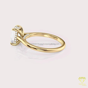 Anillo de Compromiso de Moissanita de Alta Demanda, Elegante Colección de Joyería para Mujer, Disponible al Mejor Precio del Mercado - Product Image 1