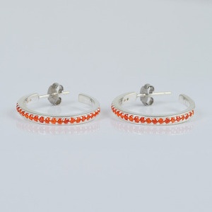 Pendientes de Aro de Plata de Ley 925 con Micro Pavé de Cornalina Genuina, Última Colección, Chapados en Rodio, Venta al por Mayor - Product Image 3