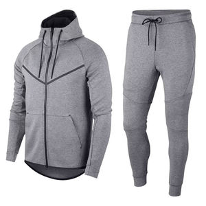 Survêtement décontracté d'été à capuche pour homme - Streetwear de haute qualité, doux et écologique avec service OEM - Product Image 1