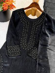TENNECY Nouvelle Collection Haut de Gamme en Soie pour Fête - Ensemble Plazzo et Dupatta Broderie Lourde Perles Travaillées Infroissable Extensible Réversible Mariage - Product Image 6