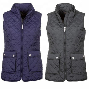 Gilet d'équitation confortable pour femme, confectionné en tissu léger et à séchage rapide, silhouette moderne et ajustée, panneaux respirants, en vente. - Product Image 5