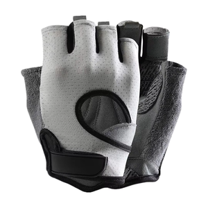Gants de musculation sportifs personnalisés Geo Brothers Company, demi-doigts, polyester léger, respirant, qualité supérieure - Product Image 1