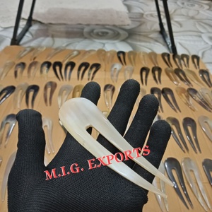 Horquillas de cuerno negro natural de búfalo - Ecológicas, DIY, modernas, hechas a mano, imitación de arte folclórico antiguo, para sujetar moños y coletas - Product Image 2
