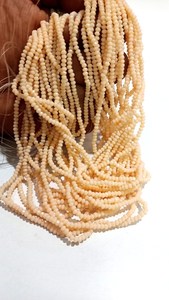 ลูกปัดโอปอลสีชมพูไฮโดร 3-4 มม. ทรงรอนเดลเหลี่ยมเพชรพลอย จำหน่ายเป็นเส้น 150 เม็ด สำหรับทำเครื่องประดับ - Product Image 3