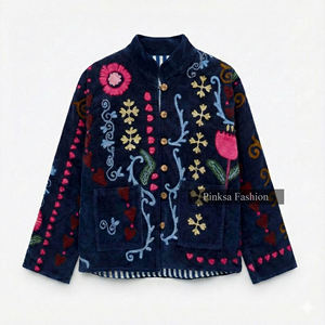 Fait main, esthétique bohème, brodé, velours bleu, coton, séchage rapide, respirant, écologique, luxe pour femme, motif floral, automne - Product Image 4