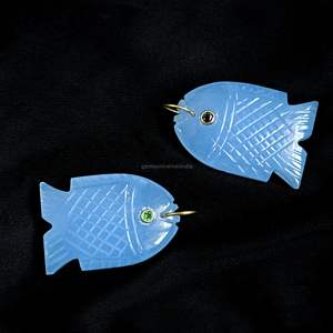 Colgante de pez de calcedonia azul natural, plata 925, hecho a mano, amuleto de pez con piedra preciosa, collar tallado a mano, joyería de cristal curativo - Product Image 5