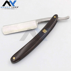 Vente en gros de rasoirs à lame droite en acier inoxydable avec logo personnalisé, manche en bois pour hommes, rasoir professionnel pour barbier, lame tranchante - Product Image 6