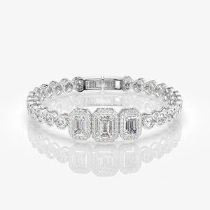 Pulsera de Diamantes y Esmeraldas Cultivadas en Laboratorio de Alta Gama Arin, Oro de 10 Quilates con Baño de Rodio, Joyería Fina para Mujer - Product Image 2