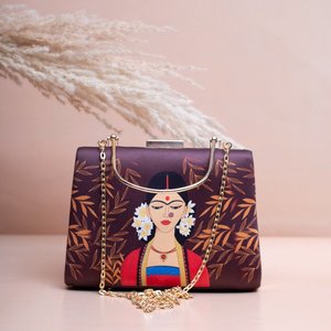 Pochette élégante marron à motif portrait de dame, sac à main de créateur tendance pour femme, idéal pour les soirées et les occasions festives - Product Image 2