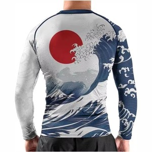 Grossistes de rashguards BJJ personnalisés en tissu polyester/spandex pour hommes, avec étiquette privée, rashguards respirants pour hommes - Product Image 4