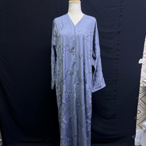 2026 Beautiful Dubai abaya Traditional Islamic Women's Saudi Arabian Abaya Spring Polyester Breathable Ankle Length Muslim Wear - Product Image 1