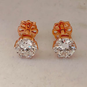 Boucles d'oreilles clous vintage en or 14 carats, tendance, très demandées, vente en gros, diamant 1 carat serti clos, taille brillant, couleur DEF, pour femme - Product Image 1