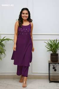 Conjunto coordinado de Kurti y pantalón de algodón slub de la mejor calidad, elegante, moderno y a la moda, con trabajo de espejo, fabricado en Surat, ropa étnica. - Product Image 4