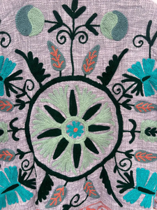 Chaqueta Suzani con Bordado Floral TNT |   Abrigo Reversible de Invierno para Tallas Grandes, de Algodón Orgánico Ecológico |   Regalo Vintage para Ella - Product Image 5