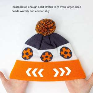 Gorros de Invierno Cómodos y Modernos con Logotipo Personalizado, Fabricación Profesional, Gorros Tejidos con Diseño Jacquard - Product Image 6