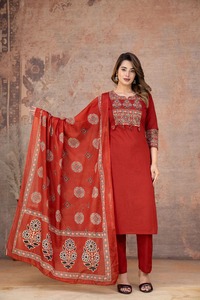Traditional <b>Indian</b> Women's Red Cotton Ajrakh Print Knee-Length Quick Dry <b>Kurta</b> Set Dupatta Regular Fit Casual Wear Spring Diwali - Product Image 3