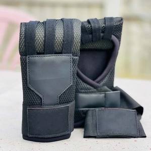 Vendas de Boxeo Rápidas con Protección para Nudillos y Muñecas, Hechas en Fábrica, Personalizadas para Entrenamiento de Boxeo - Product Image 1