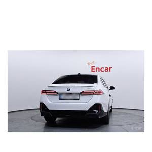 บีเอ็มดับเบิลยู ซีรีส์ 5 รุ่น 520i ปี 2024 รุ่นพิเศษ วิ่ง 23,742 กม. เกียร์อัตโนมัติ พร้อมกล้องมองหลัง เบาะหนัง พวงมาลัยซ้าย - Product Image 4