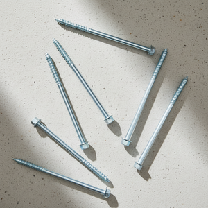 Fabricante Premium de Herrajes en Vietnam: Tornillos para Madera de Cabeza Hexagonal Clase 4.8 6.8 - Product Image 1