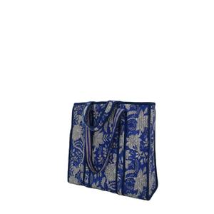 Bolso Tote Azul Rey con Estampado Floral Blanco, Acolchado, de Algodón, Estilo Bohemio, Grande, Artesanal, para Compras - Product Image 4