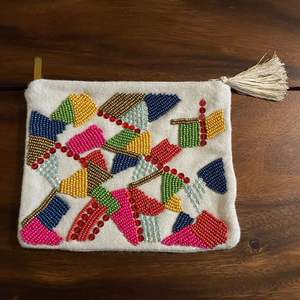 Nouveauté : porte-monnaie tortue multicolore perlé, design artisanal brodé, mini sac carré à fermeture éclair, excellent choix - Product Image 3