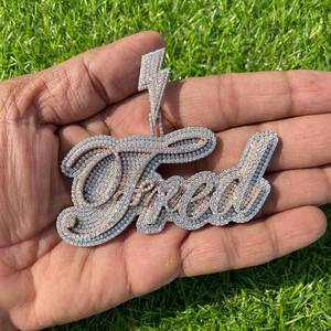 Collar con colgante de lujo personalizado con nombre en cursiva, moissanita VVS, certificado IGI, engaste de garra, plata S925, estilo hip-hop - Product Image 1